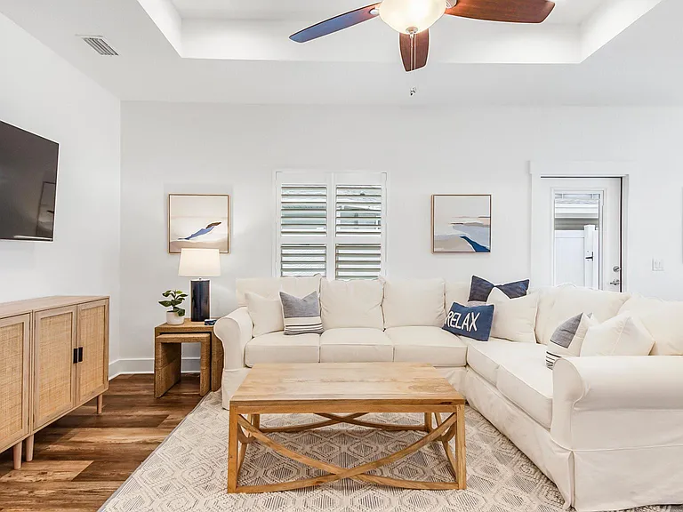 304 Casa Pl — Photo 7