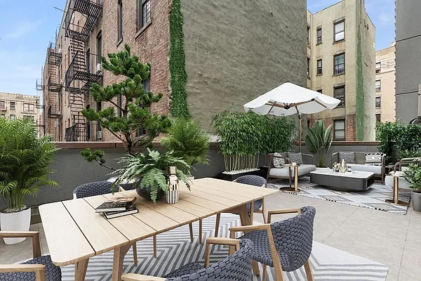 Sold by Bohemia Realty Group | media 1