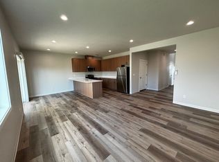 2420-2422 Leonard Ln, Lebanon, OR