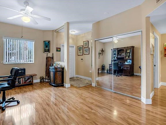 3rd image of 7727 Southampton Ter APT 202