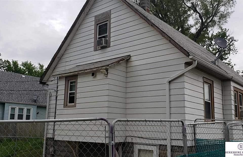 2nd image of 1702 N 34th St