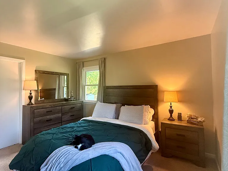 1335 Greenleaf Rd — Photo 11