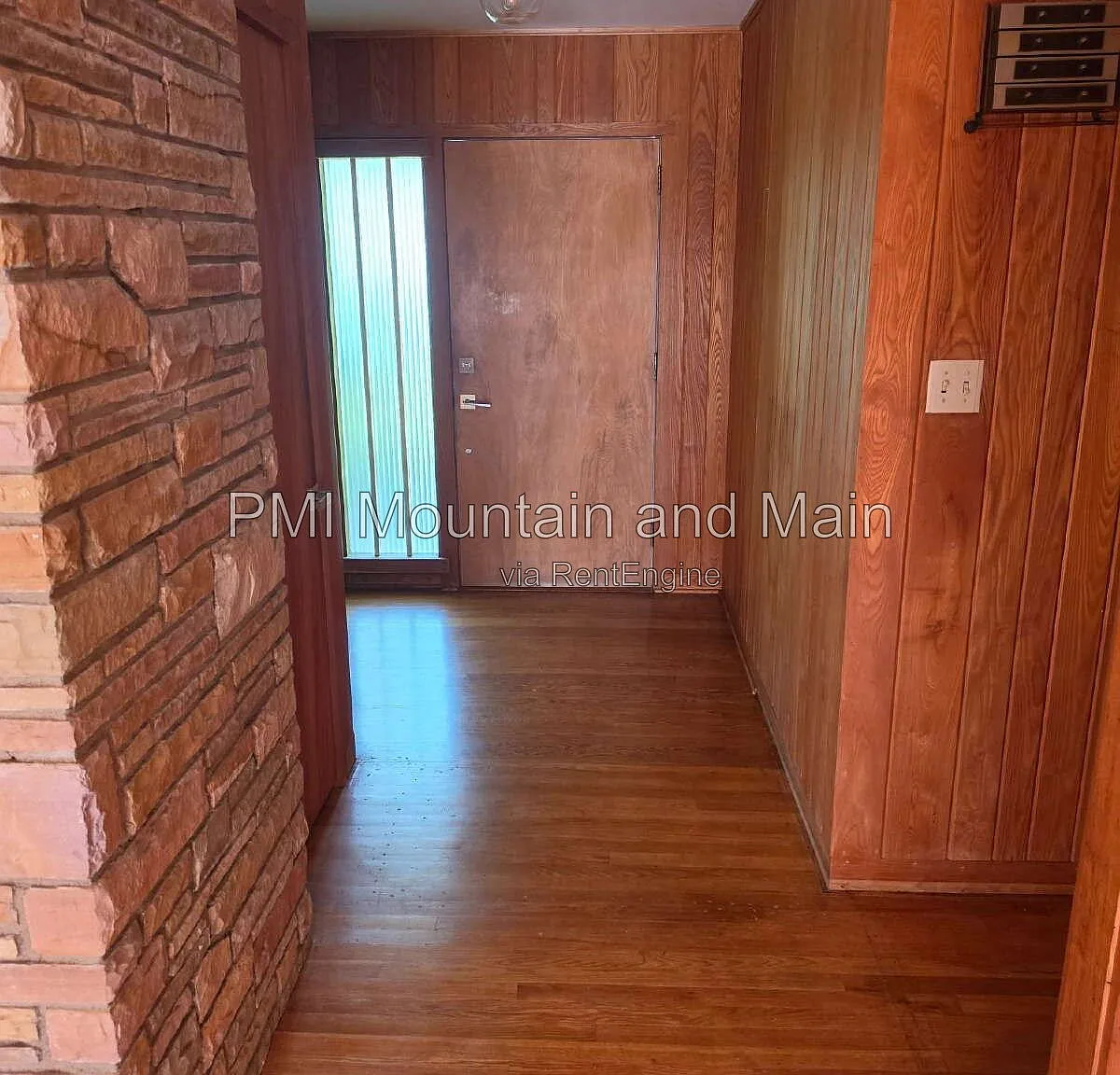 3 bed, 3.0 bath, $2,795 — Photo 4