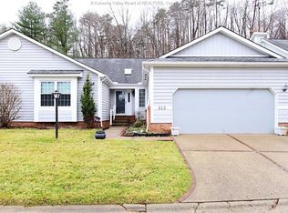 315 S Pointe Dr, Charleston, WV 25314