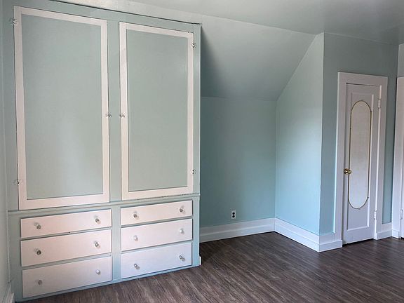 4th image of 207 S Sprague St #57141266D