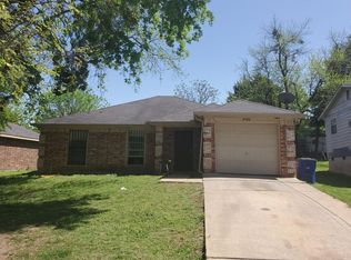 2520 Kirkley St, Dallas, TX 75241