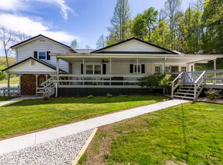 15843 State Route 854, Rush, KY 41168