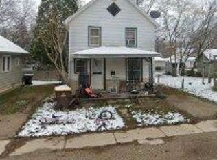 513 Harrison St, Ionia, MI 48846