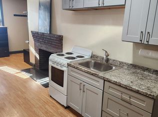 40 High St #7, Bangor, ME 04401