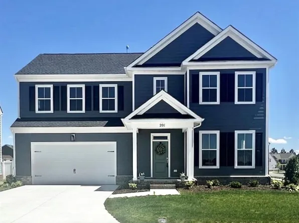 201 Station Dr, Suffolk, VA 23434