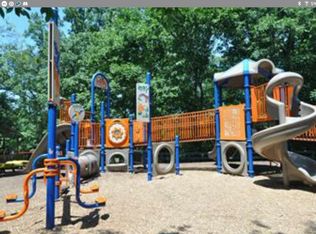 43808 Laburnum Sq, Ashburn, VA 20147