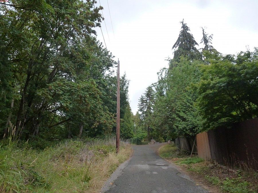 2nd image of 14625 SE 282nd Pl