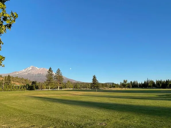 6014 Country Club Dr #104, Weed, CA 96094