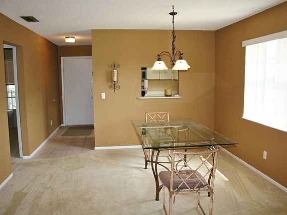 5th image of 26 Lake Vista Trl APT 202