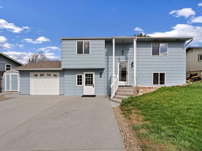 5908 Neptune Dr, Fort Collins, CO, 80525
