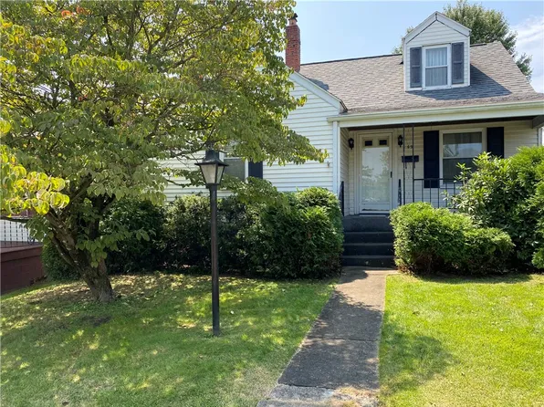 49 Easy St, Uniontown, PA 15401