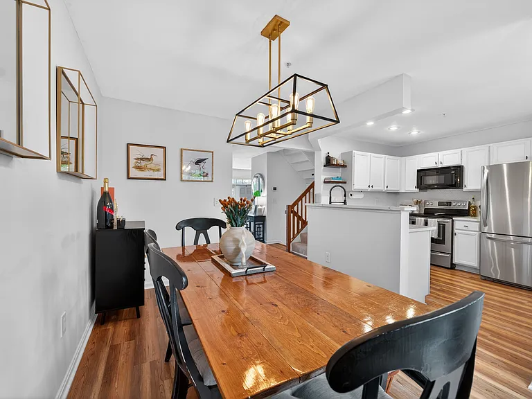 149 Quiet Waters Pl — Photo 11