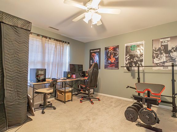 5th image of 9743 Wildwood Ct Unit 2D