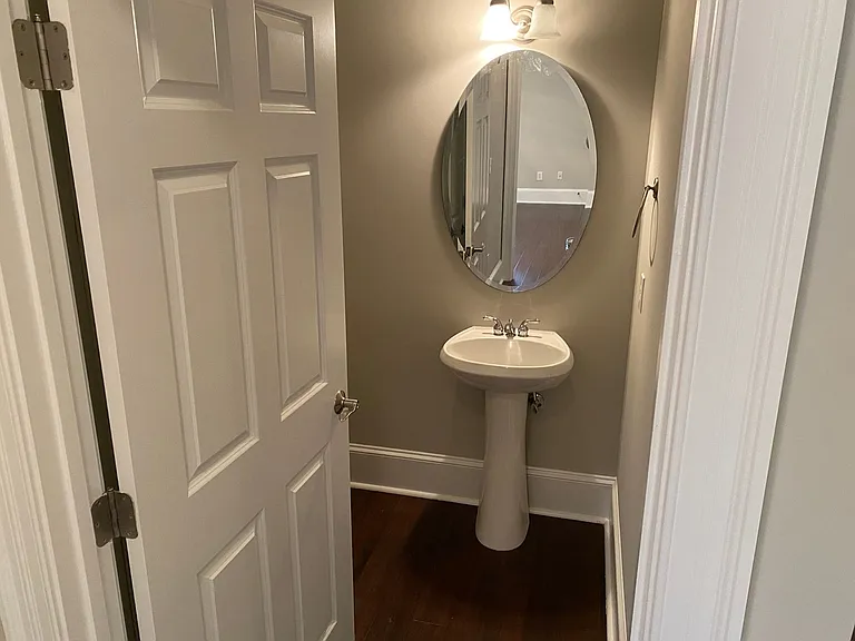 824 Waterford Lake Dr — Photo 10