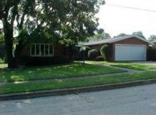 2 Emerson St, Uniontown, PA