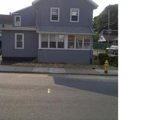 206 Hawkins St, Derby, CT 06418