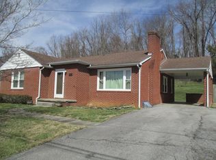 1255 Culbert Dr, Marion, VA 24354