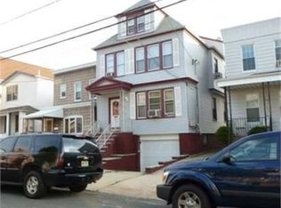 86 W 45th St, Bayonne, NJ 07002