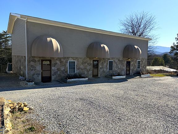 2nd image of 2482 Elk Way