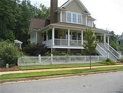 2nd image of 545 Sycamore St