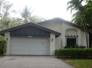 6586 Sweet Maple Ln, Boca Raton, FL 33433