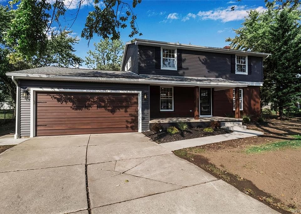 1st image of 52 Huntleigh Cir