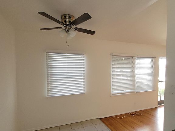 3rd image of 1025 17th St #C