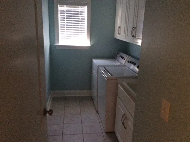 1002 Silver Lake Ct — Photo 13