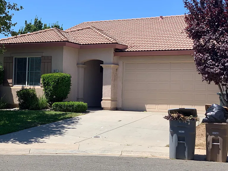 9017 Luken Ct — Photo 3