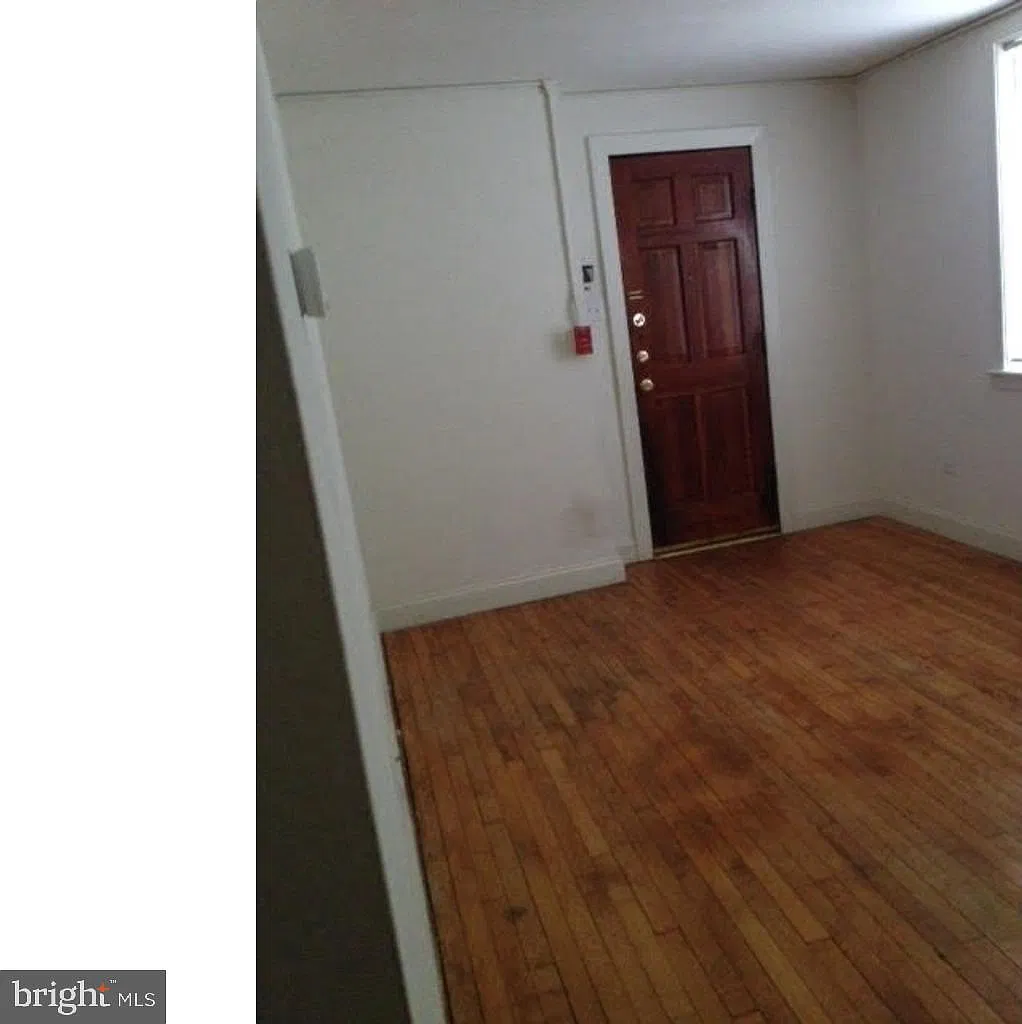 1 bed, 1.0 bath, 422 sqft, $1,445 — Photo 4