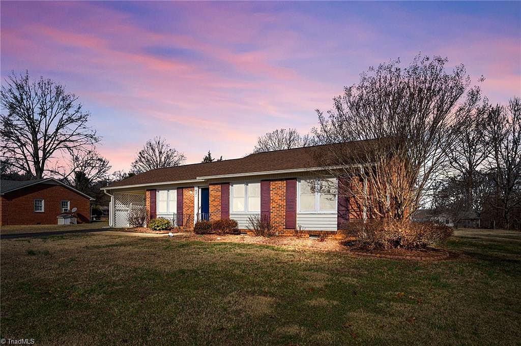 521 Spainhour Rd, King, NC 27021 Zillow