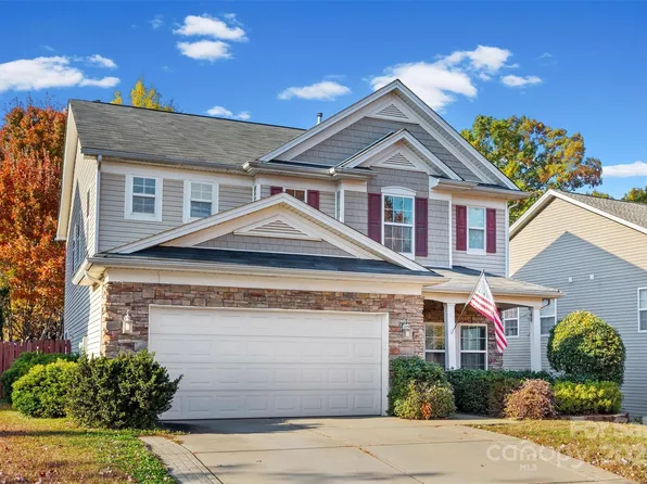 647 Hosta Dr, Fort Mill, SC 29715