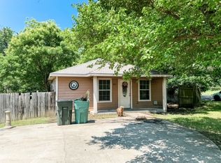 124 N Colbert Ave, Sherman, TX 75090