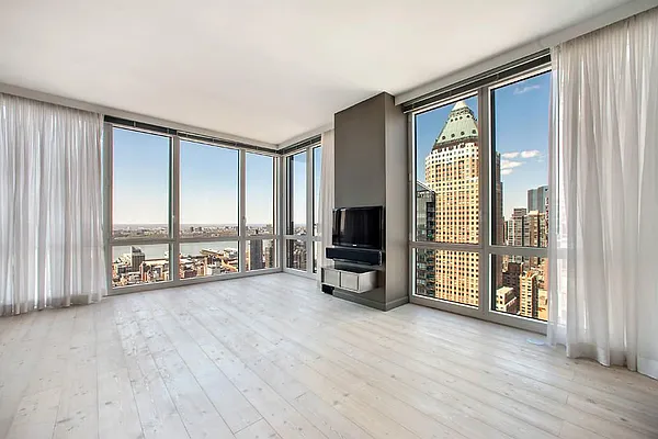 Rented by Town Residential | media 48