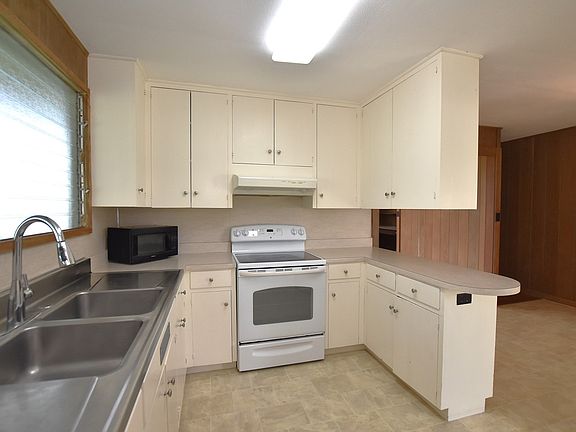 2nd image of 31 Ala Muku St