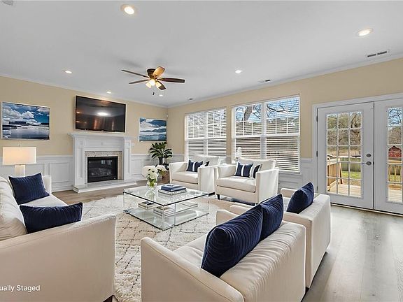 5th image of 710 Beach Rd