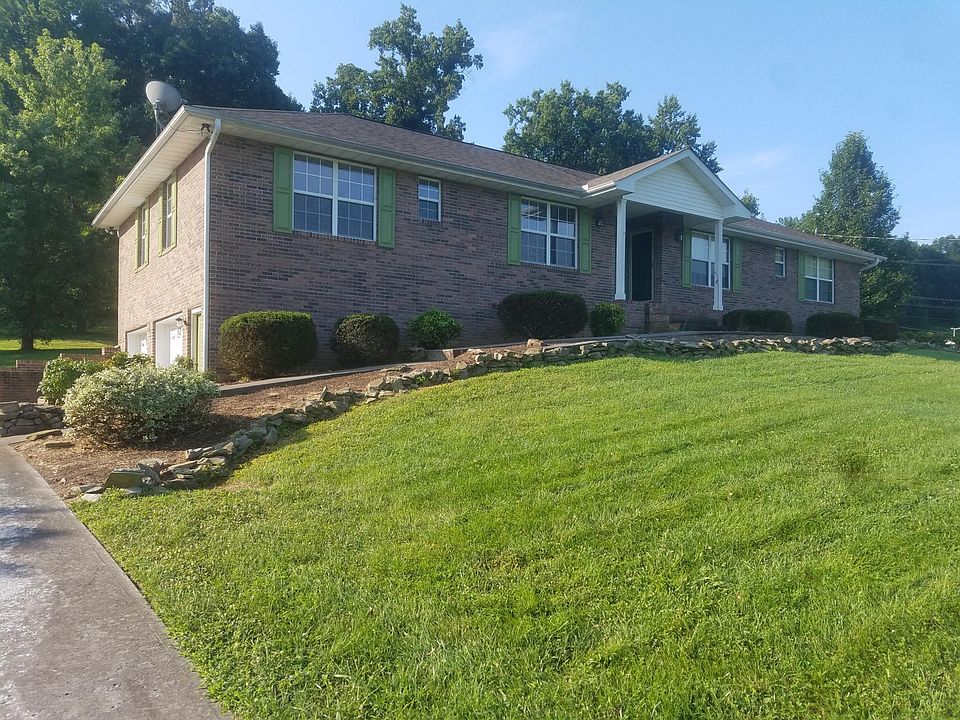 1st image of 1812 Cherrybrook Dr
