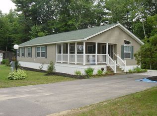 16 S Fuchsia Dr, Rochester, NH 03867