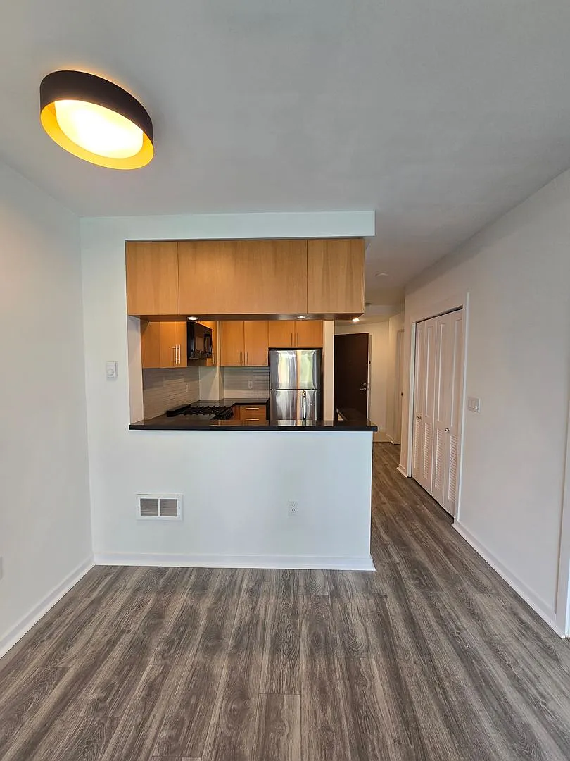 1Bd/1Ba Seattle Condo — Photo 4