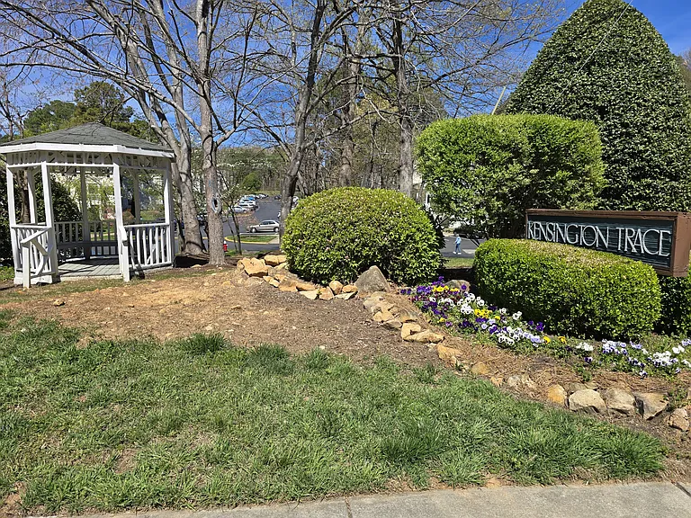 117 Kingsbury Dr — Photo 59
