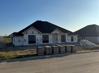 1400 Red Rock Rd, Hewitt, TX 76643