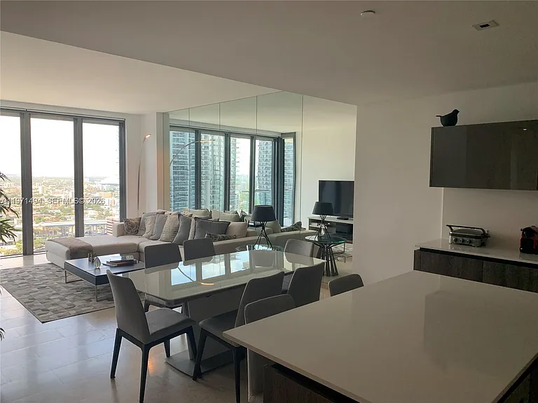 68 SE 6th St #3010 — Photo 25