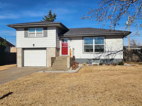 115 W 36th St, Hays, KS 67601