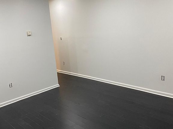 3rd image of 2214 Sidney Ave