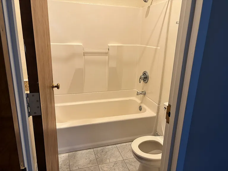 1600 Walnut Street — Photo 12